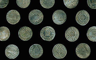 Sensacja w gminie Biskupiec. Odkryto średniowieczne monety z dynastii Karolingów